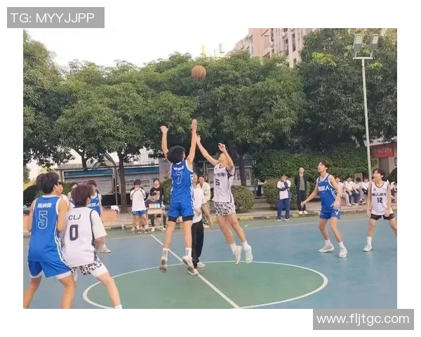 明星齐聚海口篮球场展现风采激情对决引发热烈关注