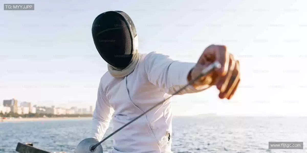 赛场同款，把热爱穿在身上，做最潮的球迷👕🎯